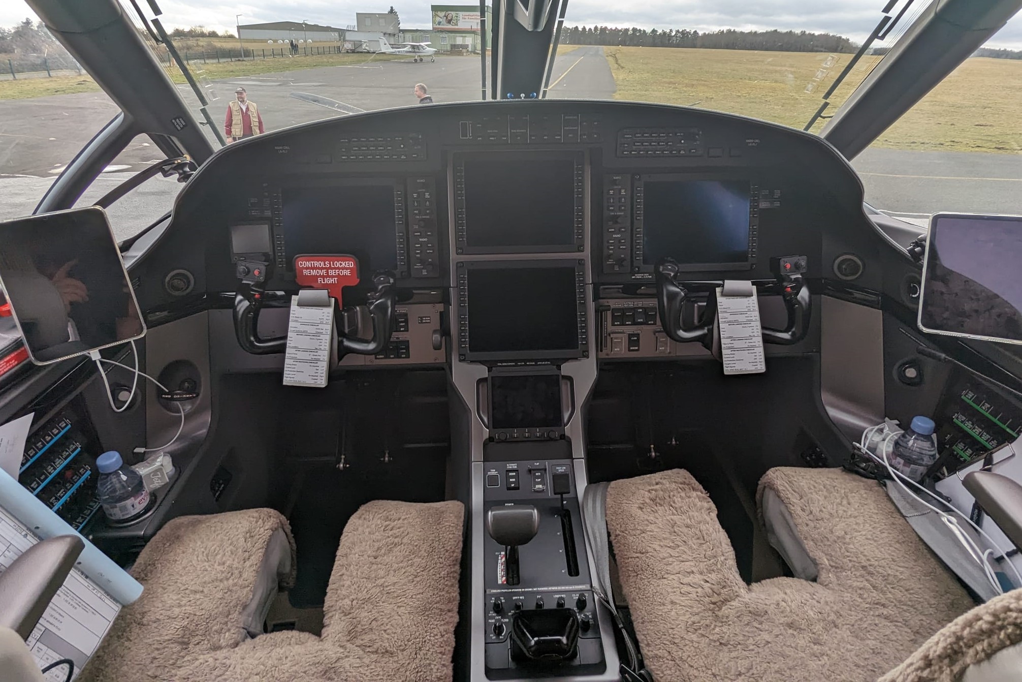 PC-12_Cockpit